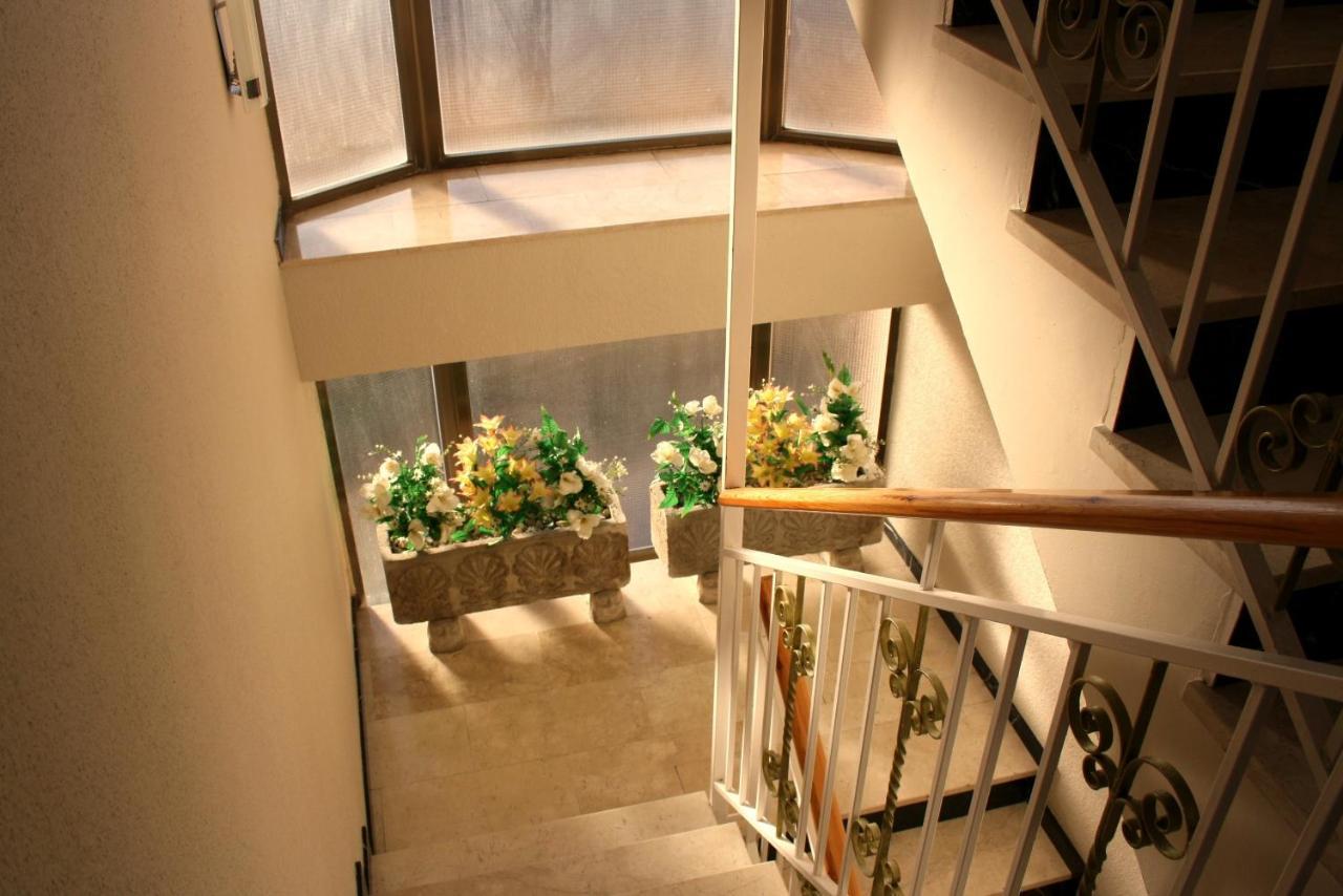 Pension Reina Josefina Santa Fe  Bagian luar foto